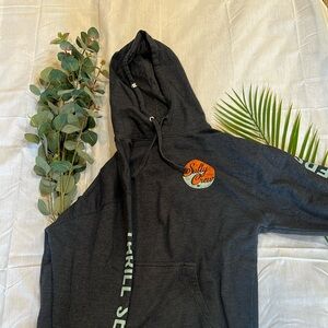 Salty crew men’s large hoodie